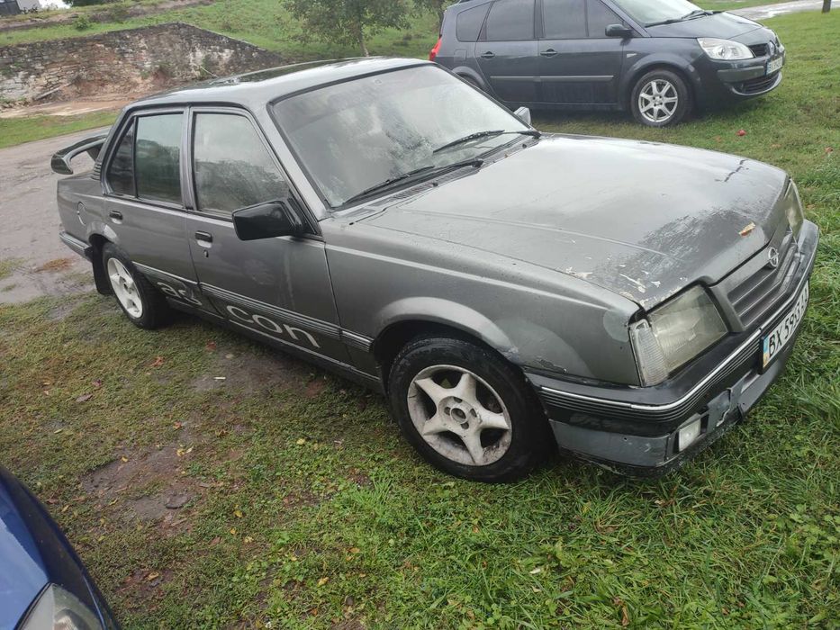 Опель аскона 1.6