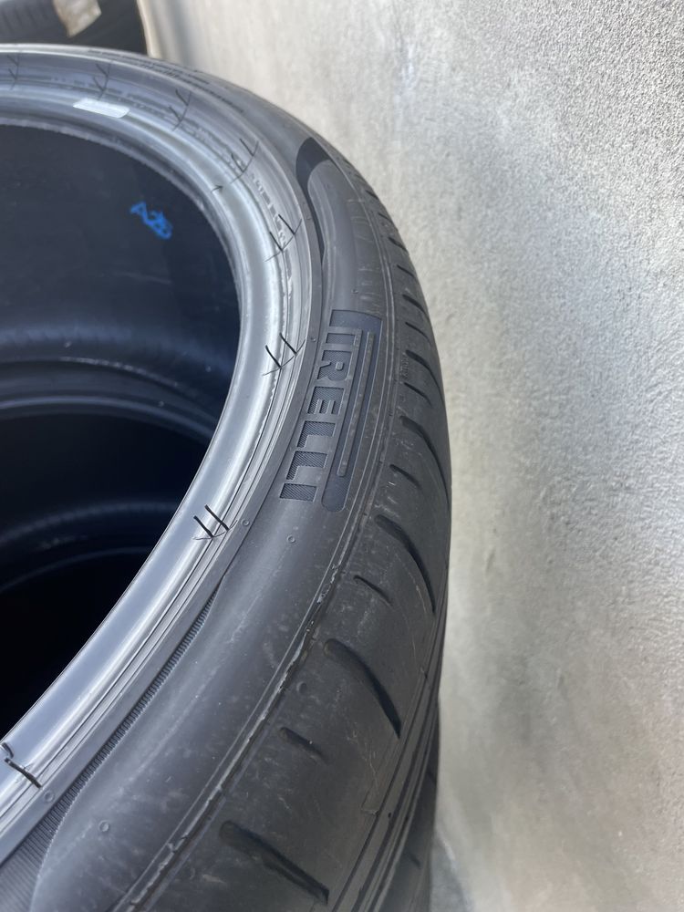 305/30/21 Pirelli P zero NFO