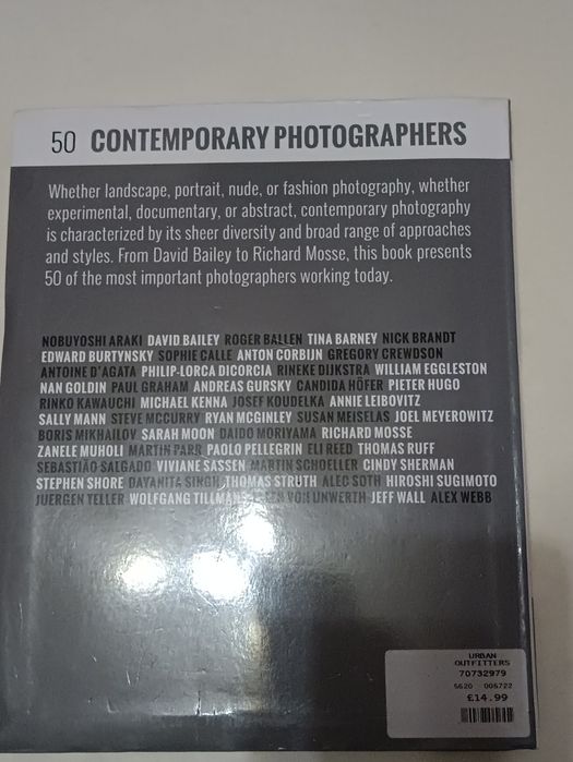 Продам книгу " 50 сучасних фотографів "