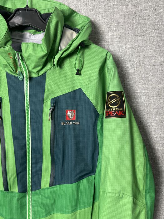 (Розмір S-M) Жіноча мембранна куртка BlackYak Extreme Peak Gore Tex