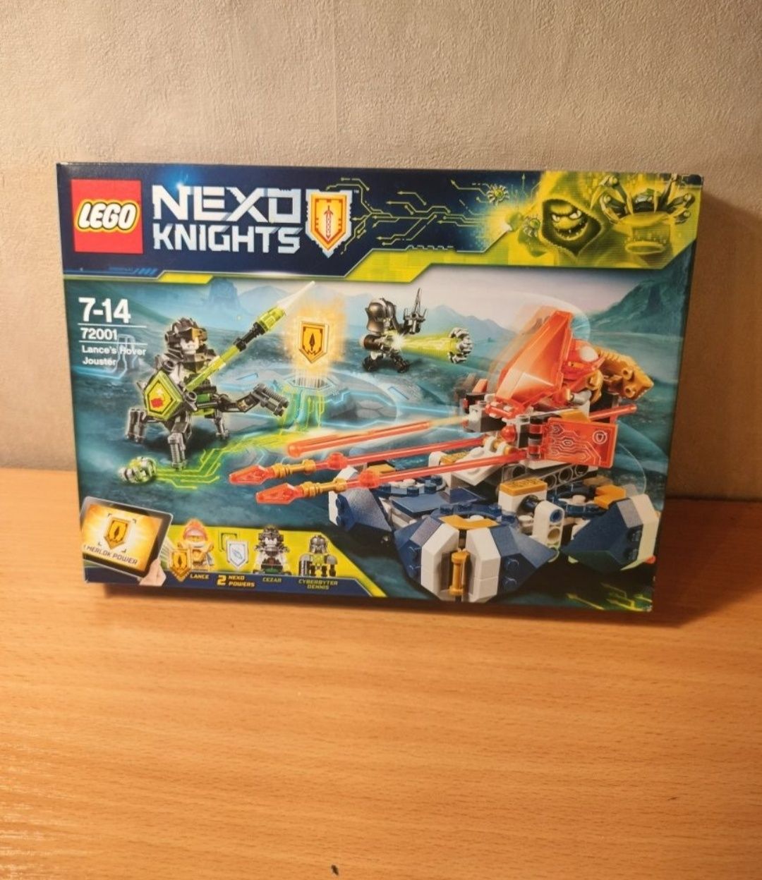 LEGO nexo knights 72001