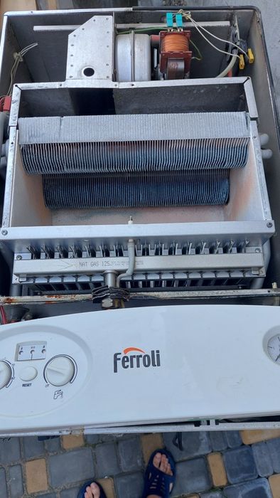 Котел б/у Ferroli