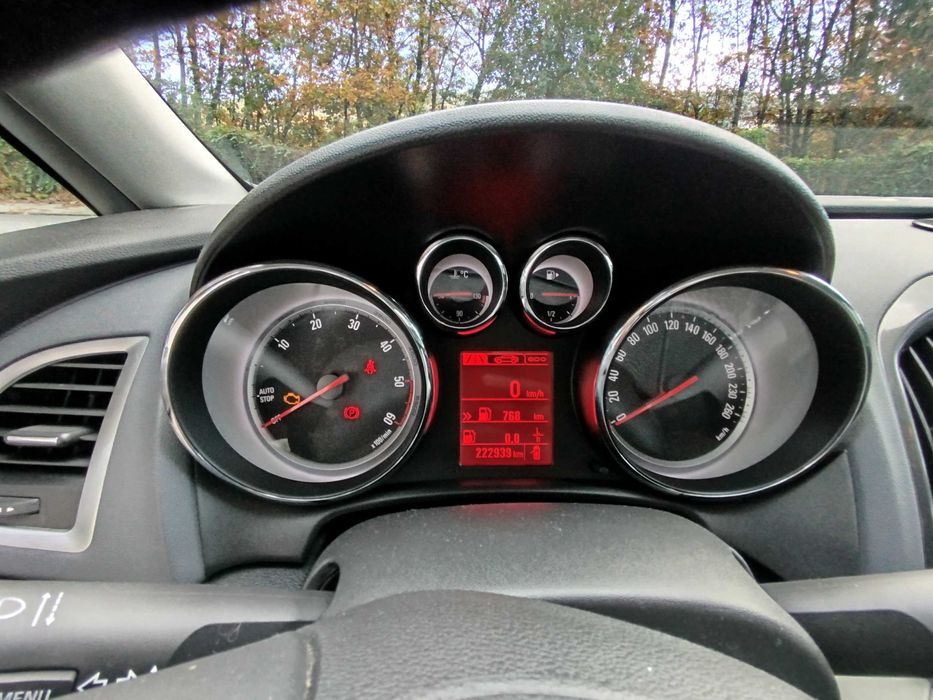 Astra Exclusive 2014 1.6 CDTI