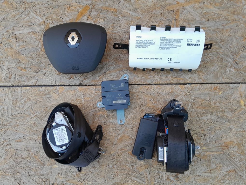 Airbag Poduszka Pasy Kierowcy Pasażera Renault Captur I 13-19 Komplet