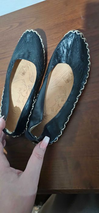 Сувенір з Египту. Жіночі черевики шкіряні 36 розмір