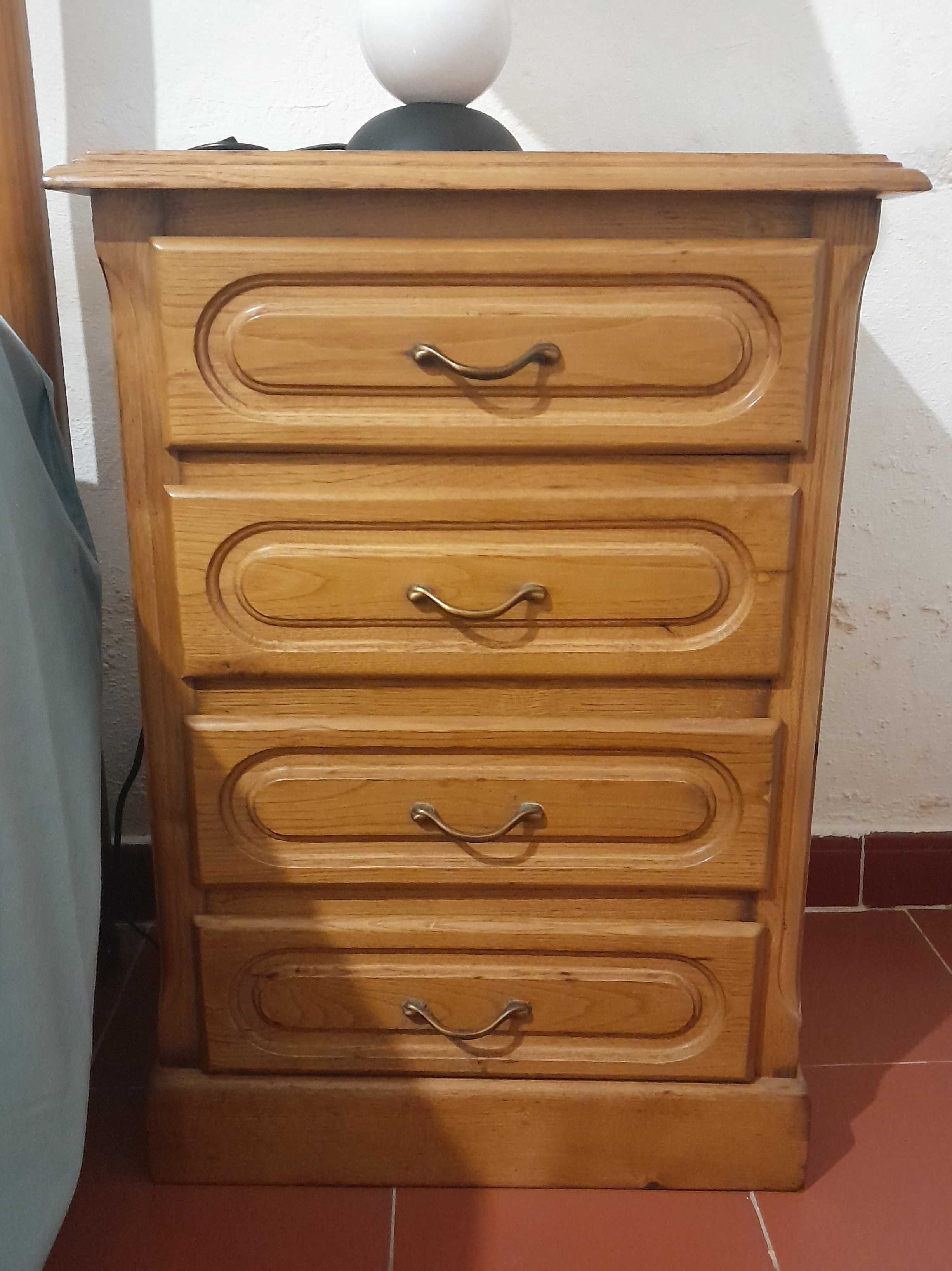 Venda de Móveis em Excelente estado- Quarto de Casal