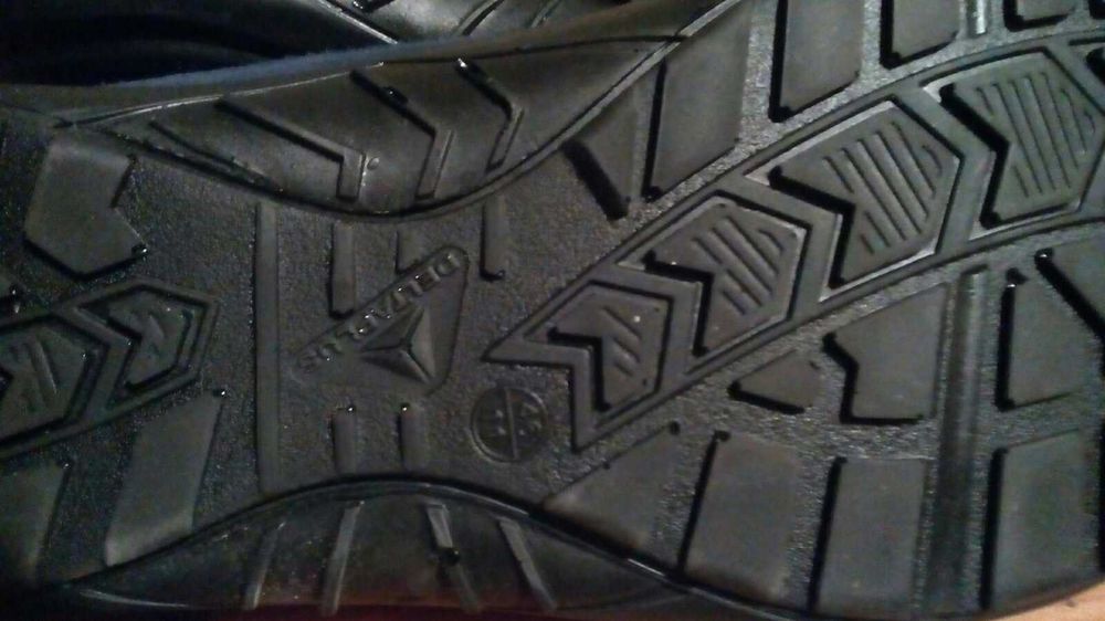 Спец взуття 46 р Дельта плюс