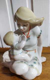 Figurka Matka z Dzieciątkiem