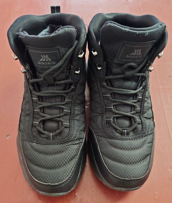 Зимові черевики (кросівки)