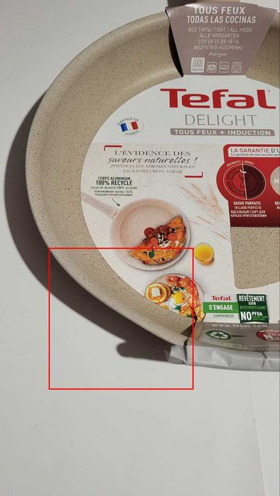 Сковорода Tefal Delight 28 см з маленьким дефектом