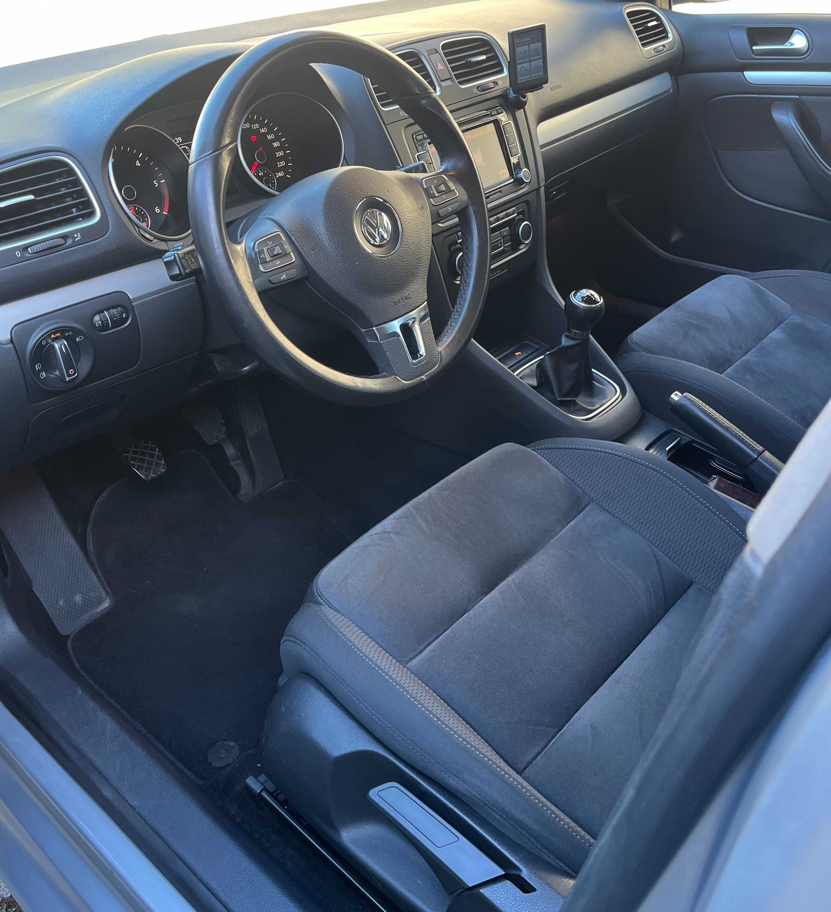 VW Golf Variant 1.6 TDi Highline