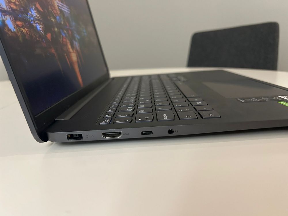Portatil Lenovo Gaming RTX 3050, 16 GB RAM • 1TB SSD • excelente estad