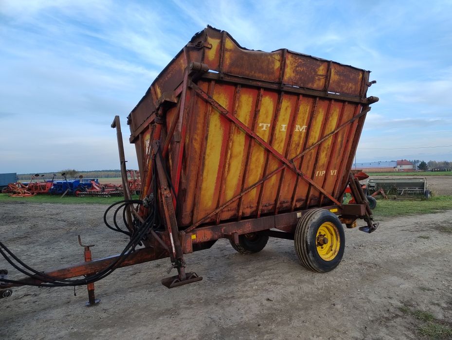 Przyczepa wywrotka wysokiego składowania