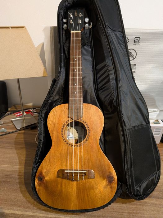 Ukulele APC Tenor TS