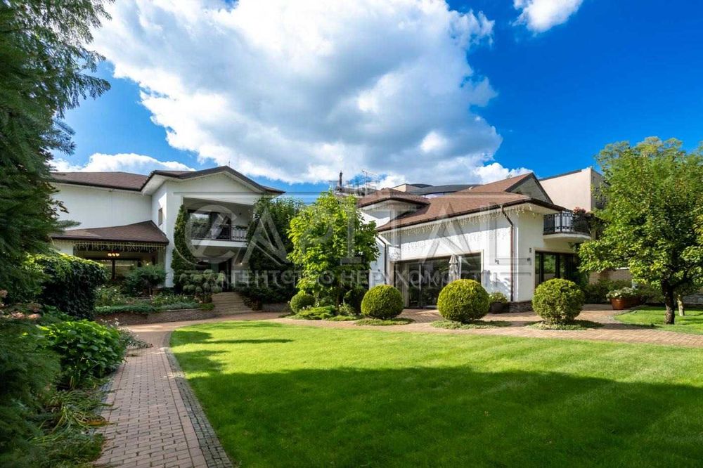 Оренда / Будинок / 1200 м2 / Іванковичі / вул. Авіаторів, 48