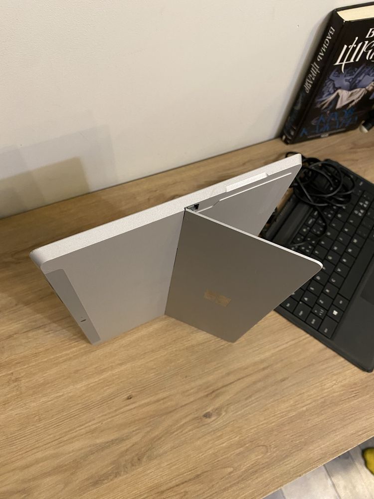Microsft Surface 3 Atom x7-Z8700/4gbRAM/64gb SSD/ ОПТ КИЕВ