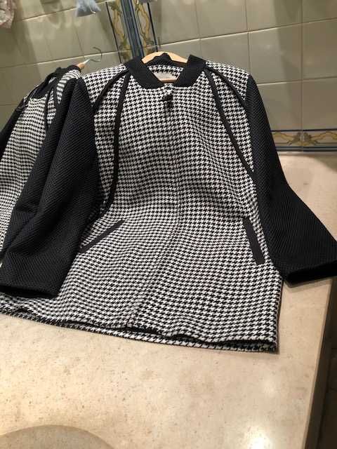 Elegante casaco senhora, preto e branco, marca Hongo.