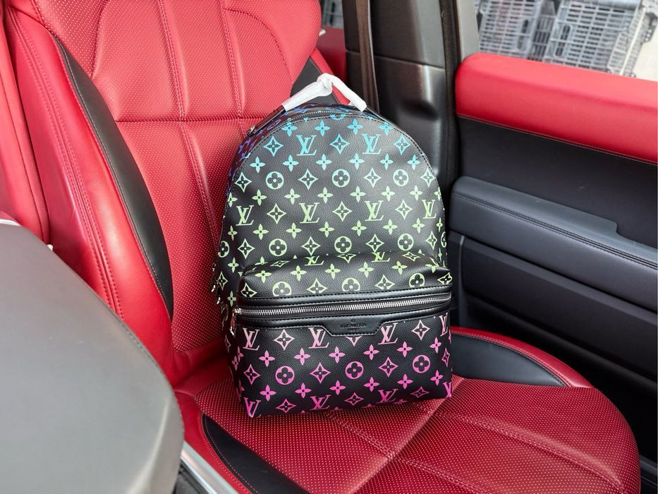 Рюкзак Louis Vuitton мужской черный цветной портфель ранец кожаный