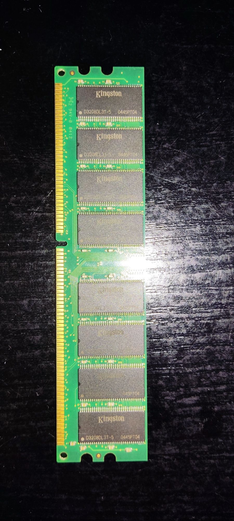 Kingston KVR266X64C2/512