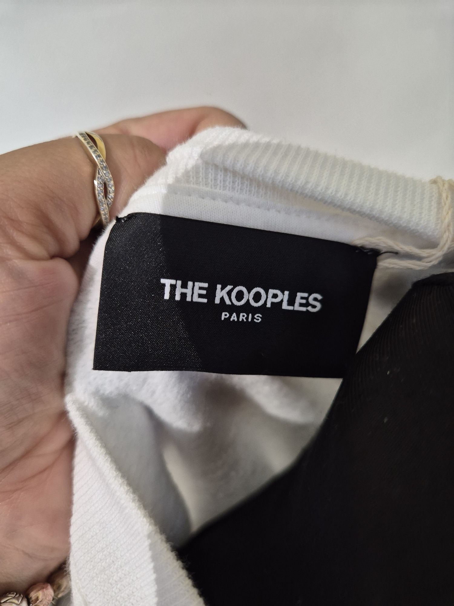 The kooples bluza piękna biała ze złotym napisem