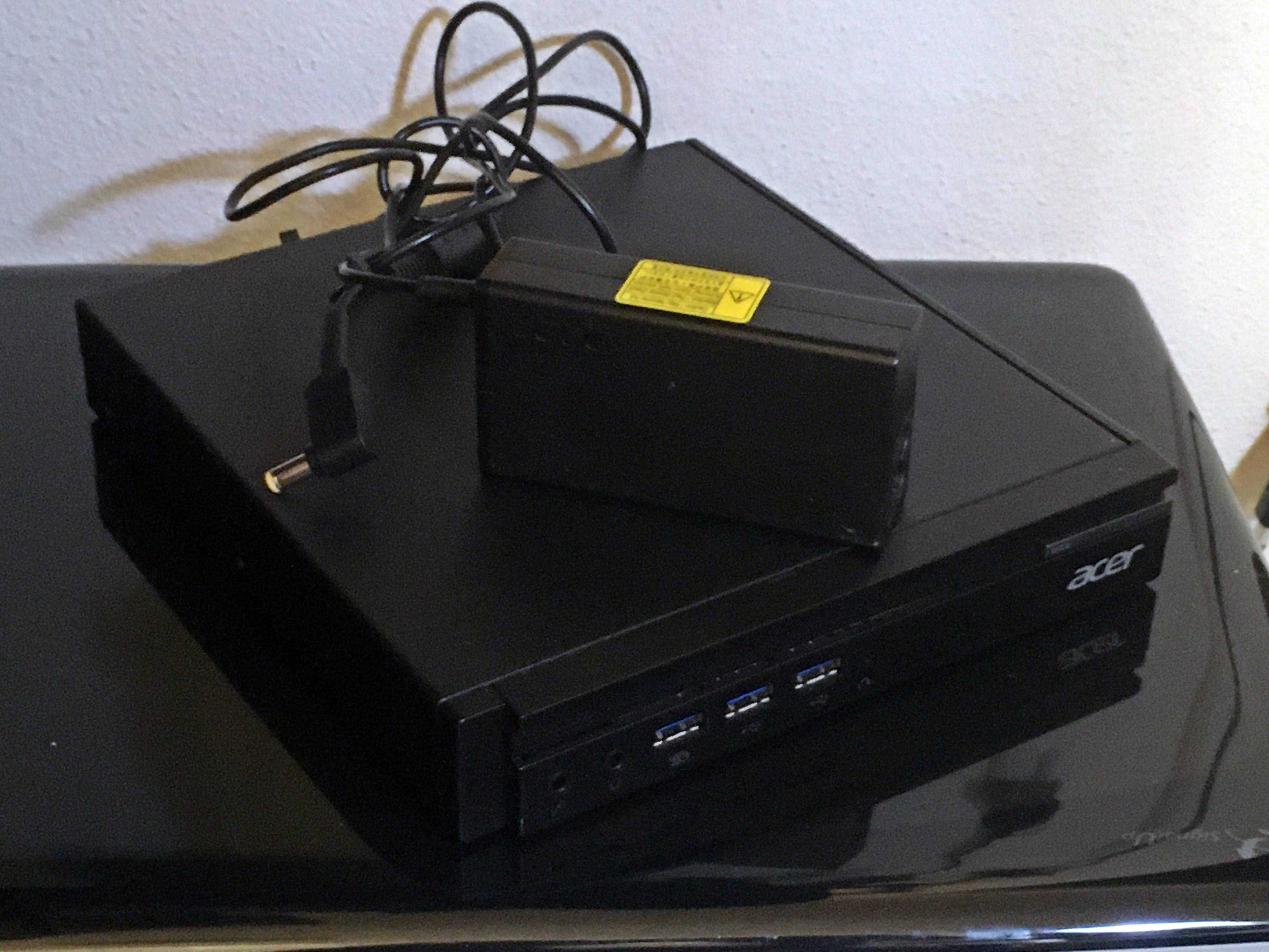 PCs mini desktop Acer Veriton N4640G, 2 configurações base disponíveis