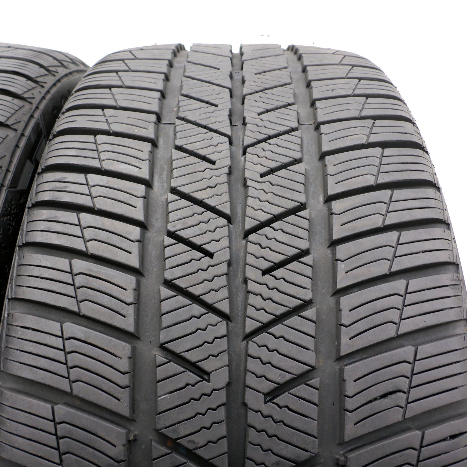 Opony 225/45/17 Barum 225/45R17 91H Polaris 5 Zimowe 2018 6.5-7.5mm