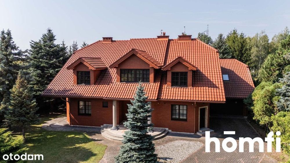 Przestronny dom wysokiej klasy + hala na posesji