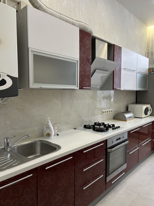 Оренда двокімнатна з АВТОНОМНИМ опаленням