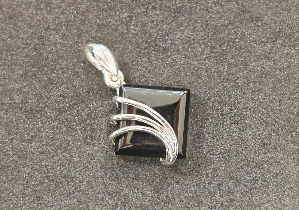 Elegancka zawieszka z Onyksem p925 4,45g 3,3x2,1cm