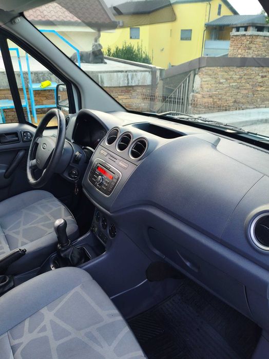 Ford Transit Connect T230