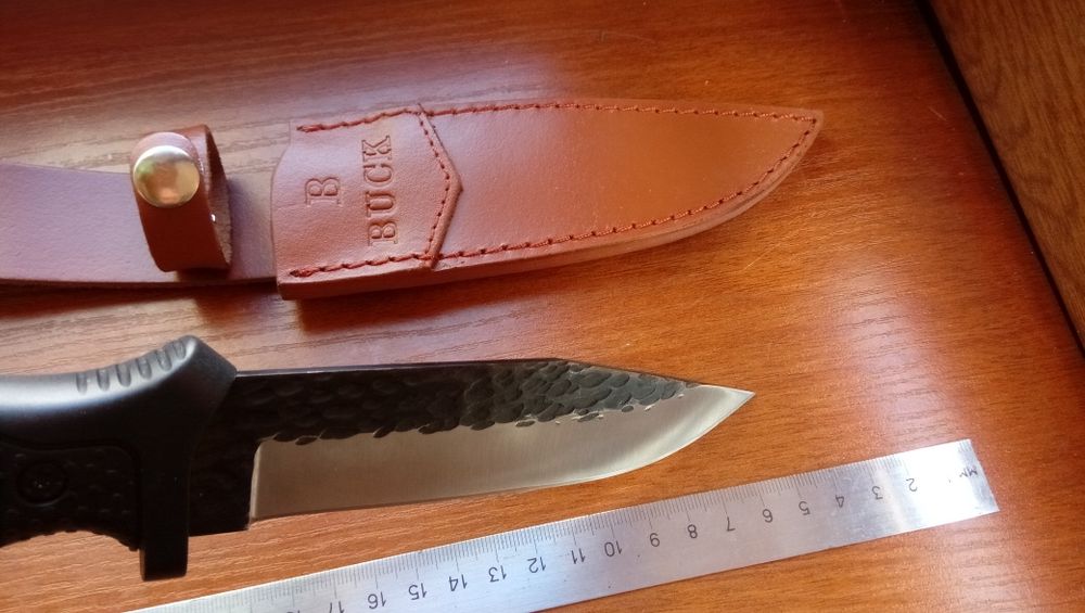 Нож походный Buck