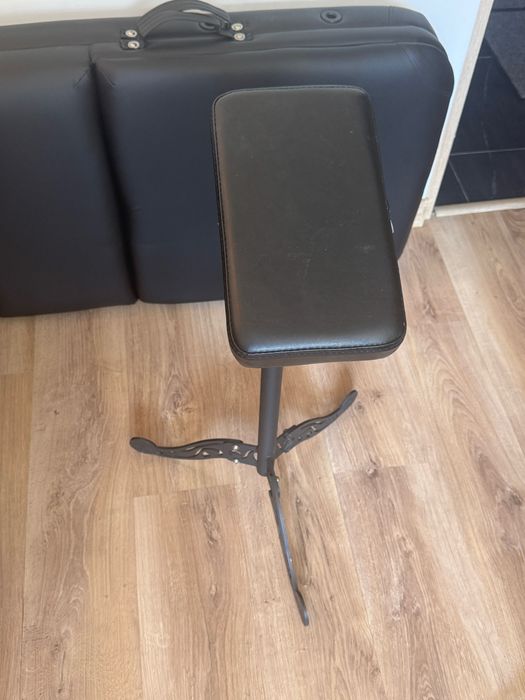 Podłokietnik / podnóżek do tatuażu kosmetyka RAMI INKOO