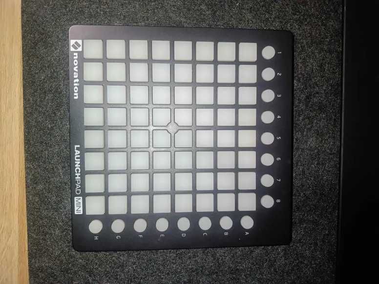 Novation Launchpad Mini MK2