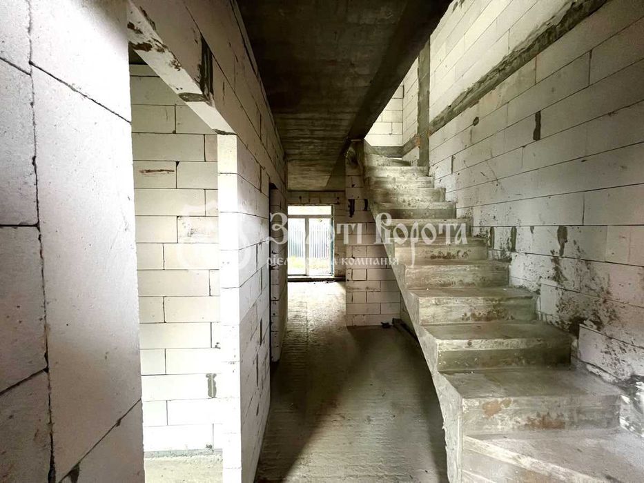 Таунхаус, 3пов. Без ремонту. Крюківщина, Бучанський район