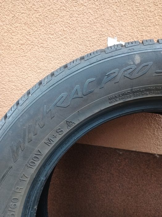 Opony zimowe komplet Vredestein Wintrack Pro 215/60 R17