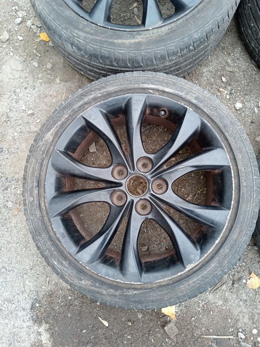 Продам диски Mazda R17