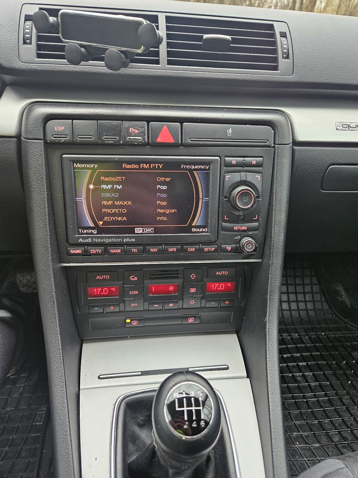 Audi a4 b7 2.0tfsi 200km Quattro