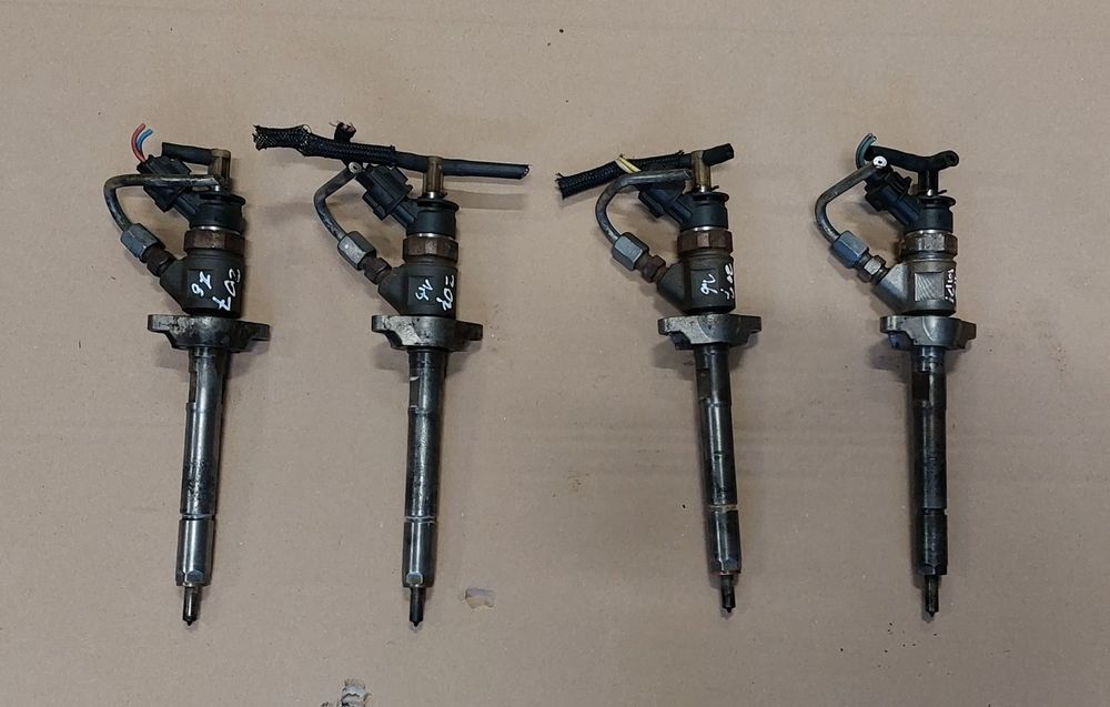 Wtryskiwacz klapa Peugeot 207 sw kombi 1.6 Hdi alternator Przepustnic