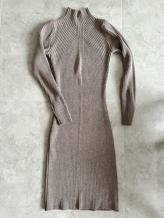 Плаття в рубчик тепле. Колір мокко