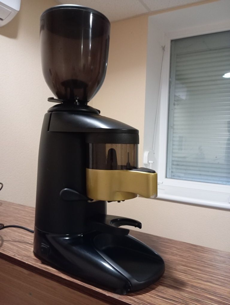 Кавомолка Compak K6