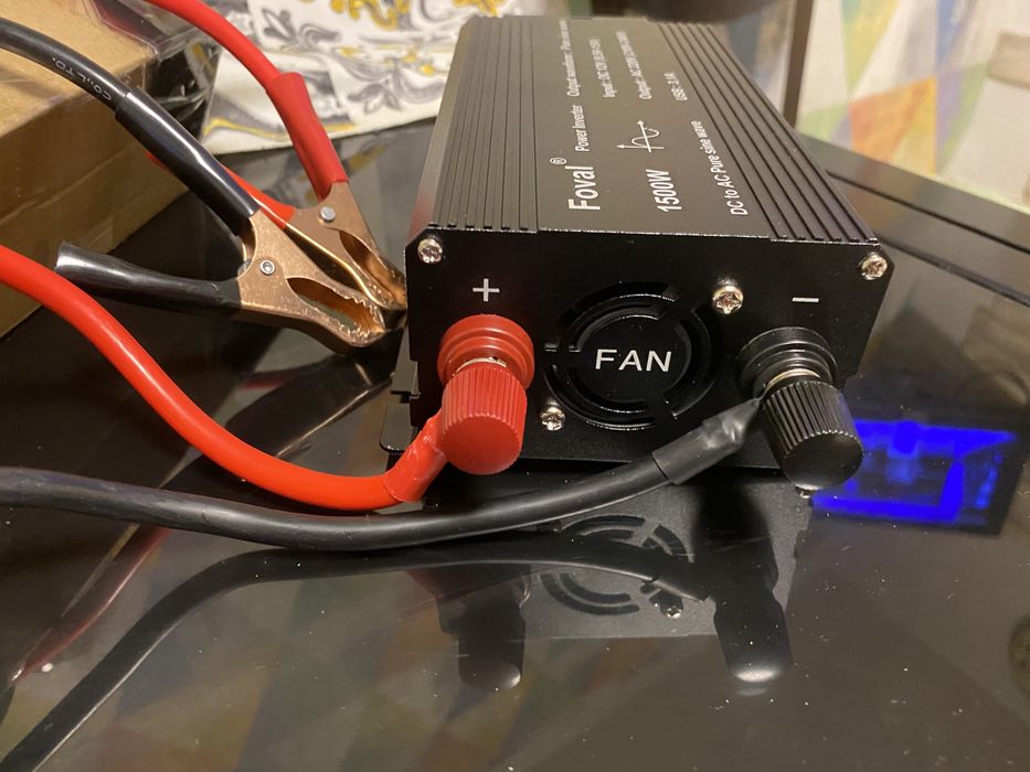 Інвестор ( инвертор) преобразователь 1500Вт 12-220