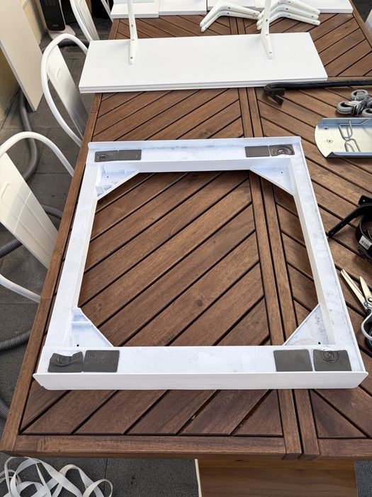 Prateleiras ( varias ) + Varias outras coisas