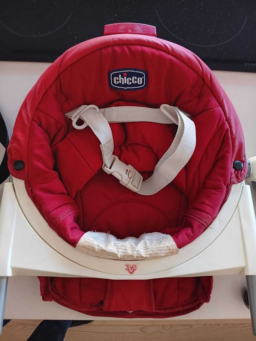 CHICCO Cadeira de mesa adaptável e portátil - 360º
