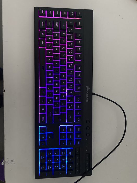 Teclado da corsair modelo K55