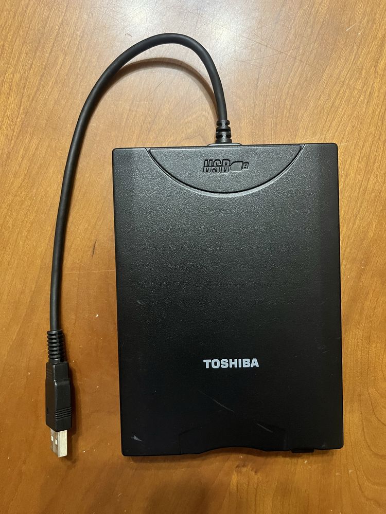 Leitor de disquetes - Toshiba