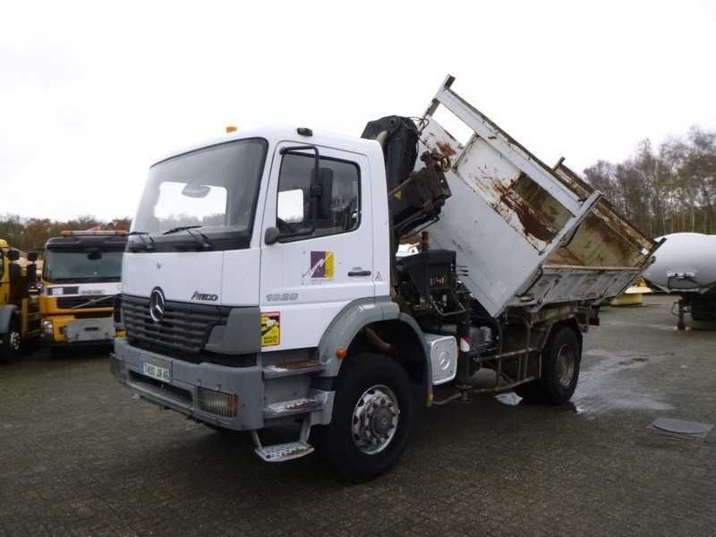 Самоскид Mercedes-Benz Atego 1828 4x4 кран маніпулятор Hiab 166 B-2 CL