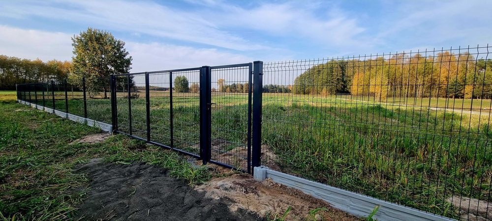 Ogrodzenia panelowe, podmurówka oraz montaż. Gwarancja jakości.
