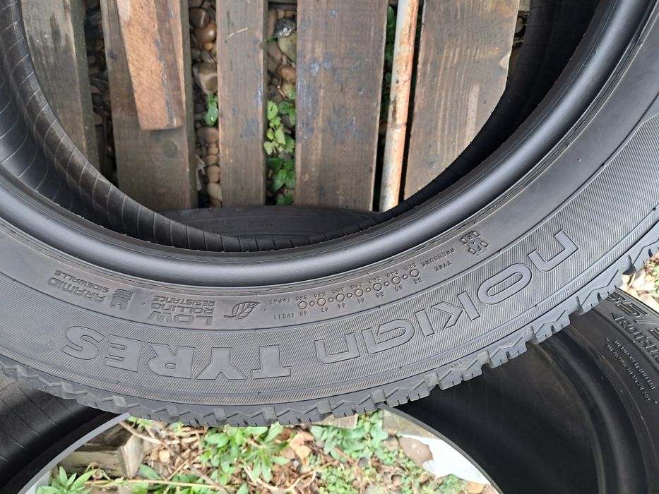 235 т50  р  18  є  245 ь45  р  18