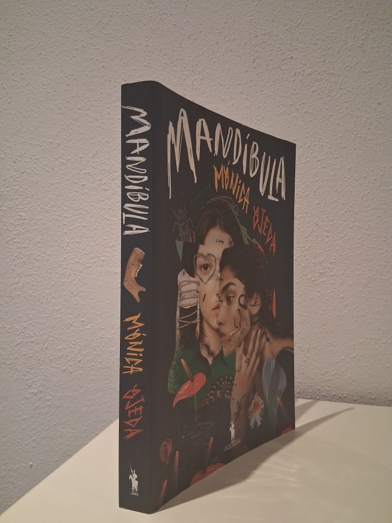 Livro Mandíbula de Mónica Odeja