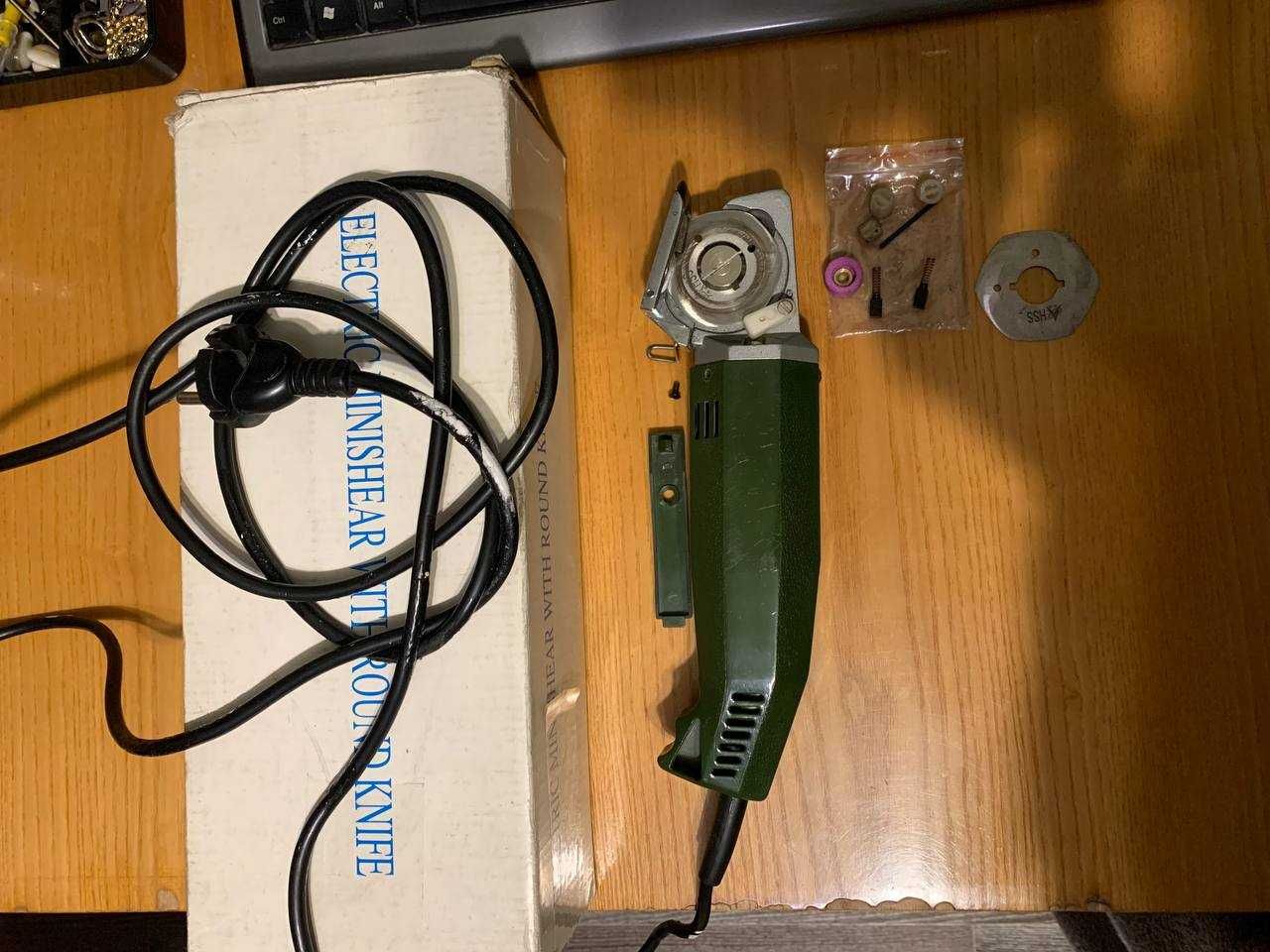 Дисковый раскройный нож WD-1 с механизмом самозаточки